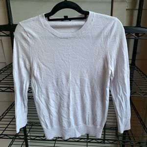 Ann Taylor 100% merino wool lavender crew neck sweater size M